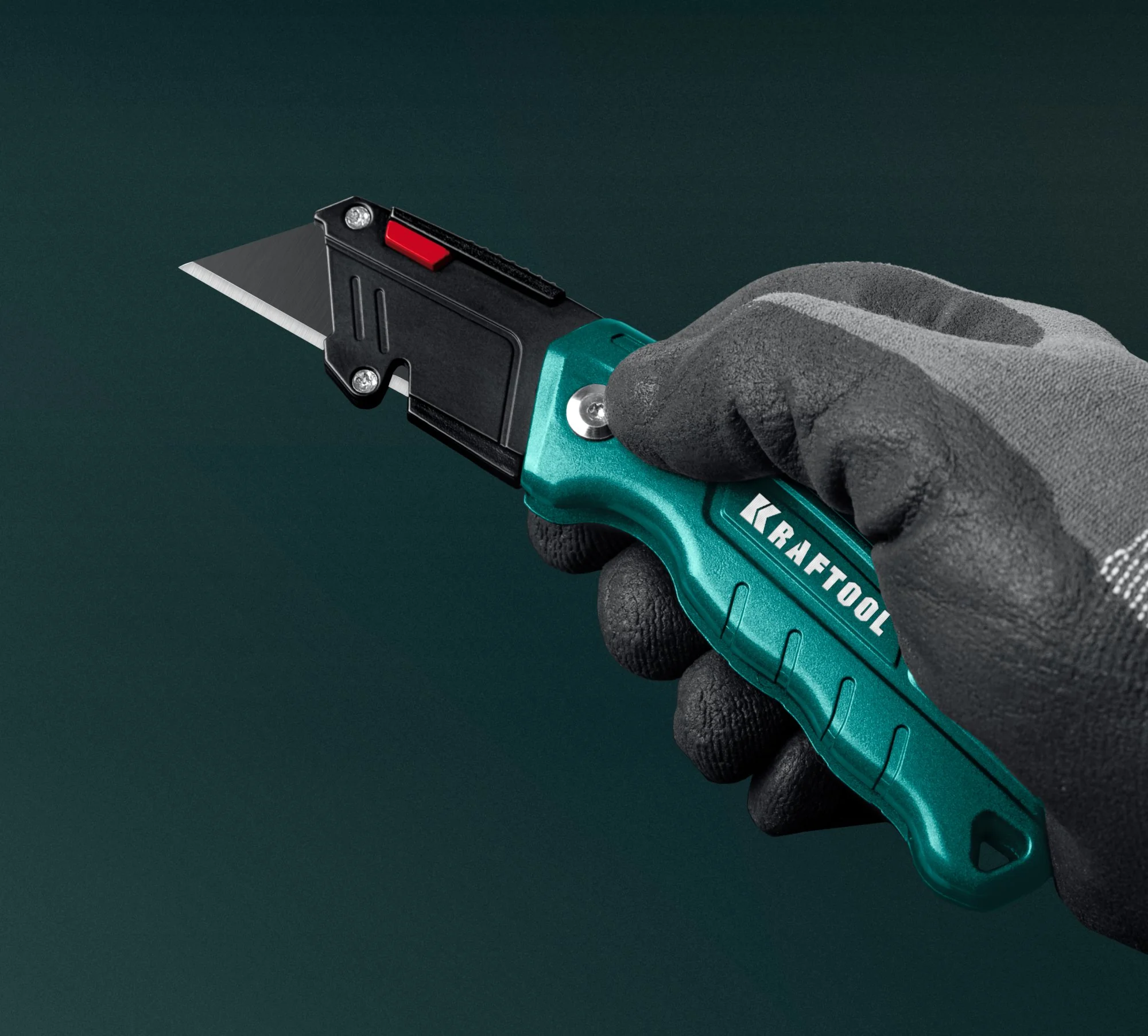 Нож складной компактный KRAFTOOL с трапециевидным лезвием, тип А24 (09242)