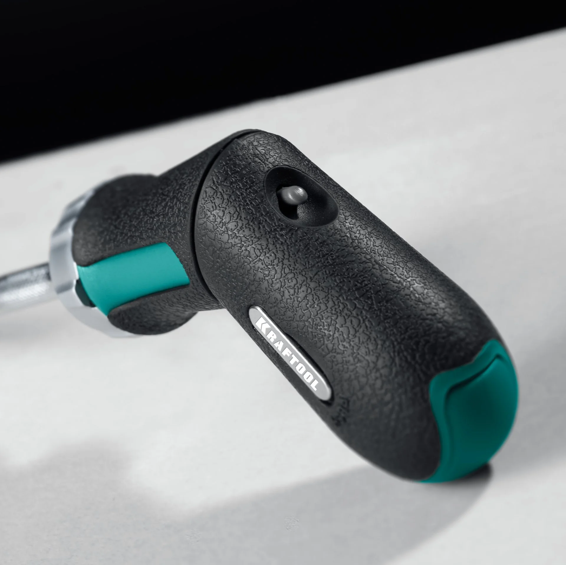 Набор: рычажная реверсивная отвертка с битами KRAFTOOL EXTREM, 6 шт (25899)