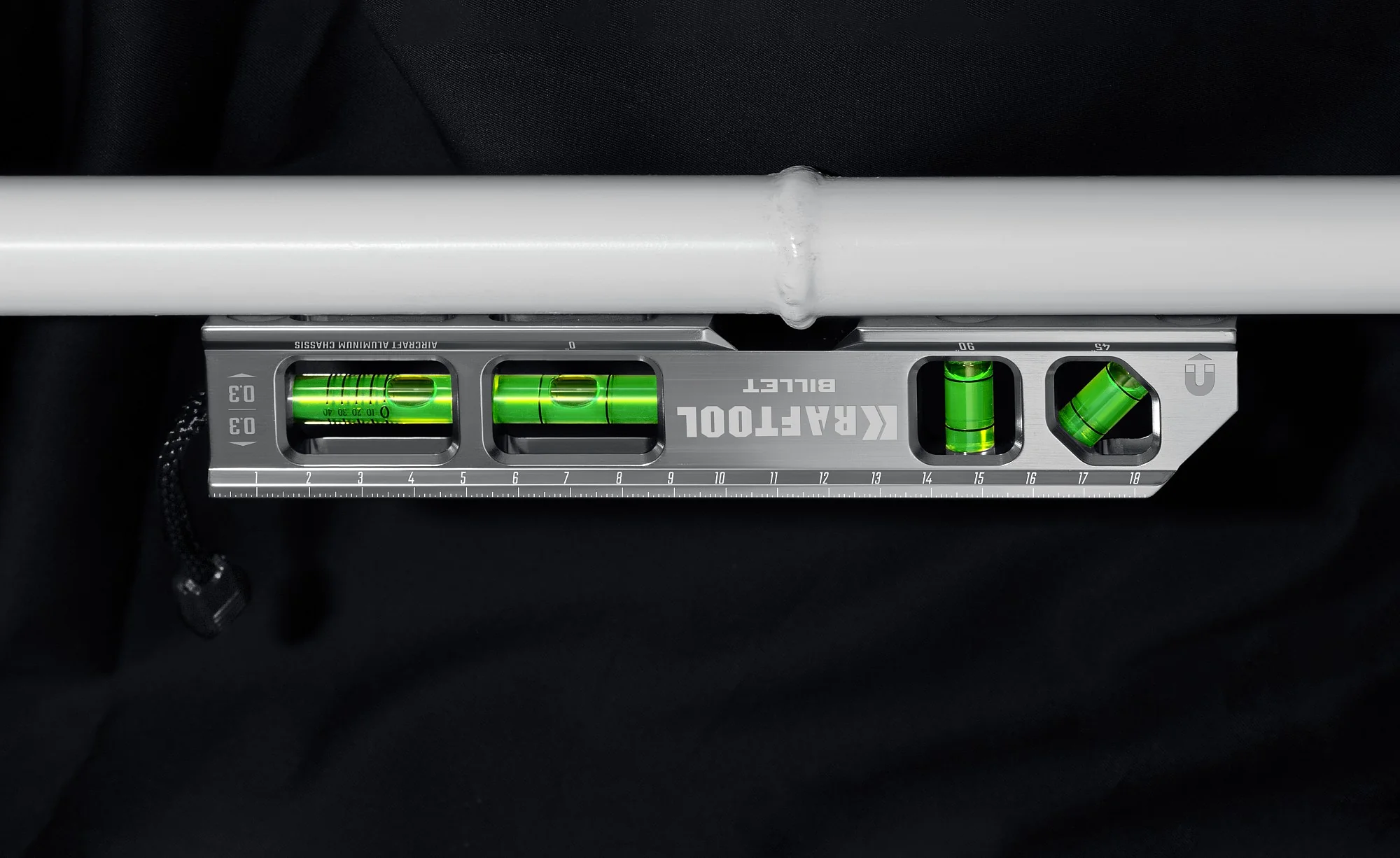 Уровень брусковый магнитный KRAFTOOL 200 мм, 8 в 1, точность 0.3 мм/м, 4 глазка (34790)