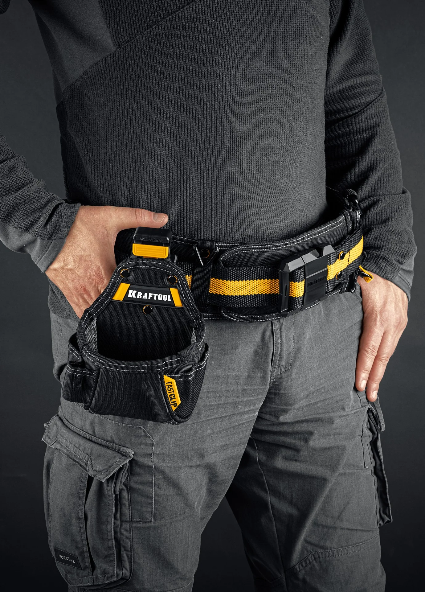 Поясная сумка KRAFTOOL KP-5, с быстросъёмным креплением FastClip, 150 х 190 мм (38778)