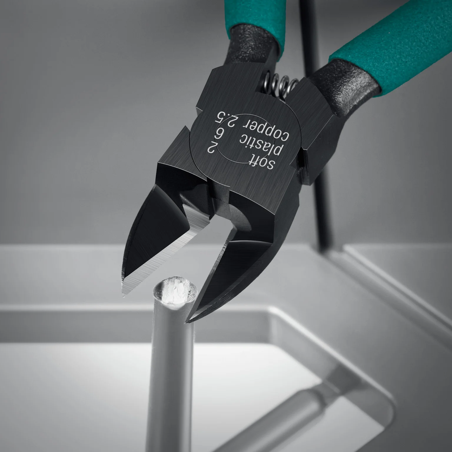 Прецизионные бокорезы KRAFTOOL Kraft Mini, чистый рез 150 мм (220017-8-15)