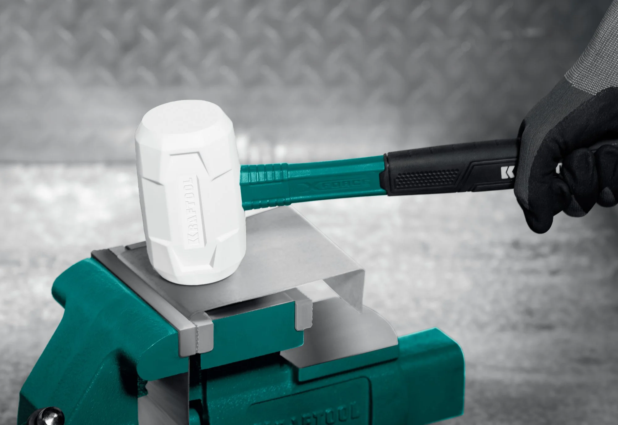 Белая киянка KRAFTOOL X-FORCE, 680 г (2077-68)