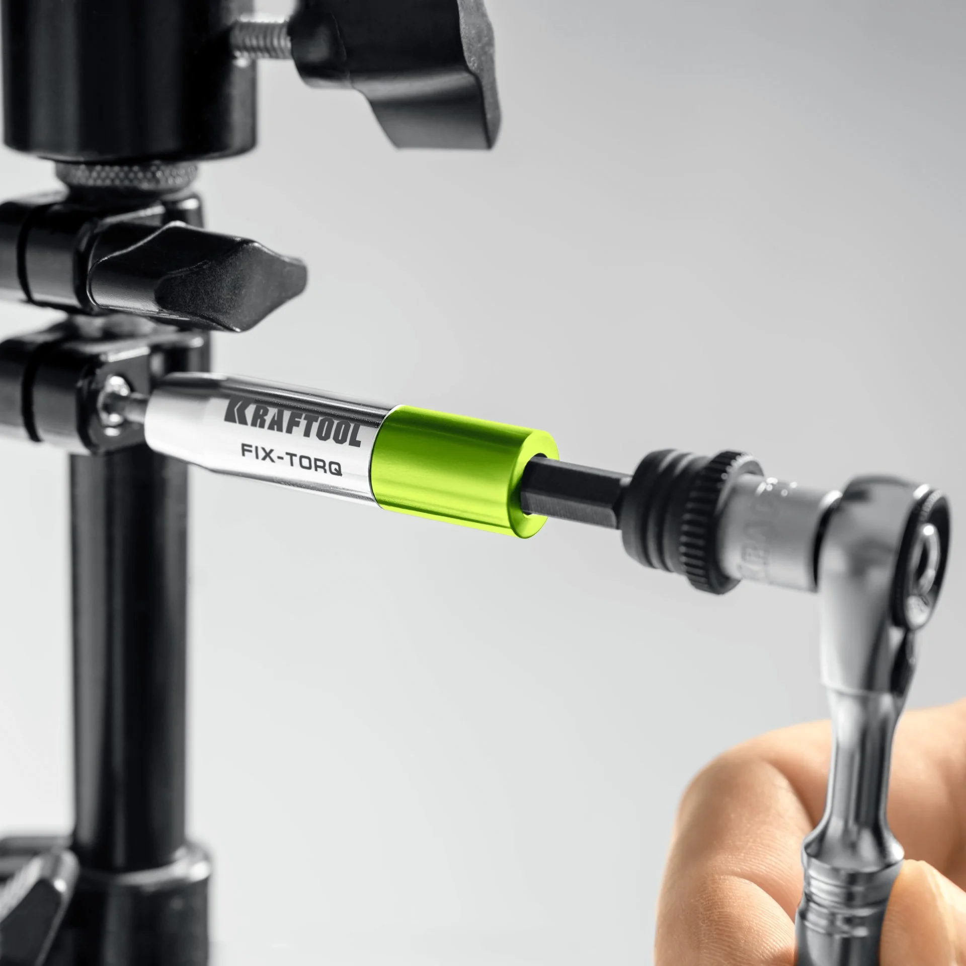 Динамометрический адаптер KRAFTOOL FIX-TORQ, 1.4 Нм, для бит (64035-1.4)