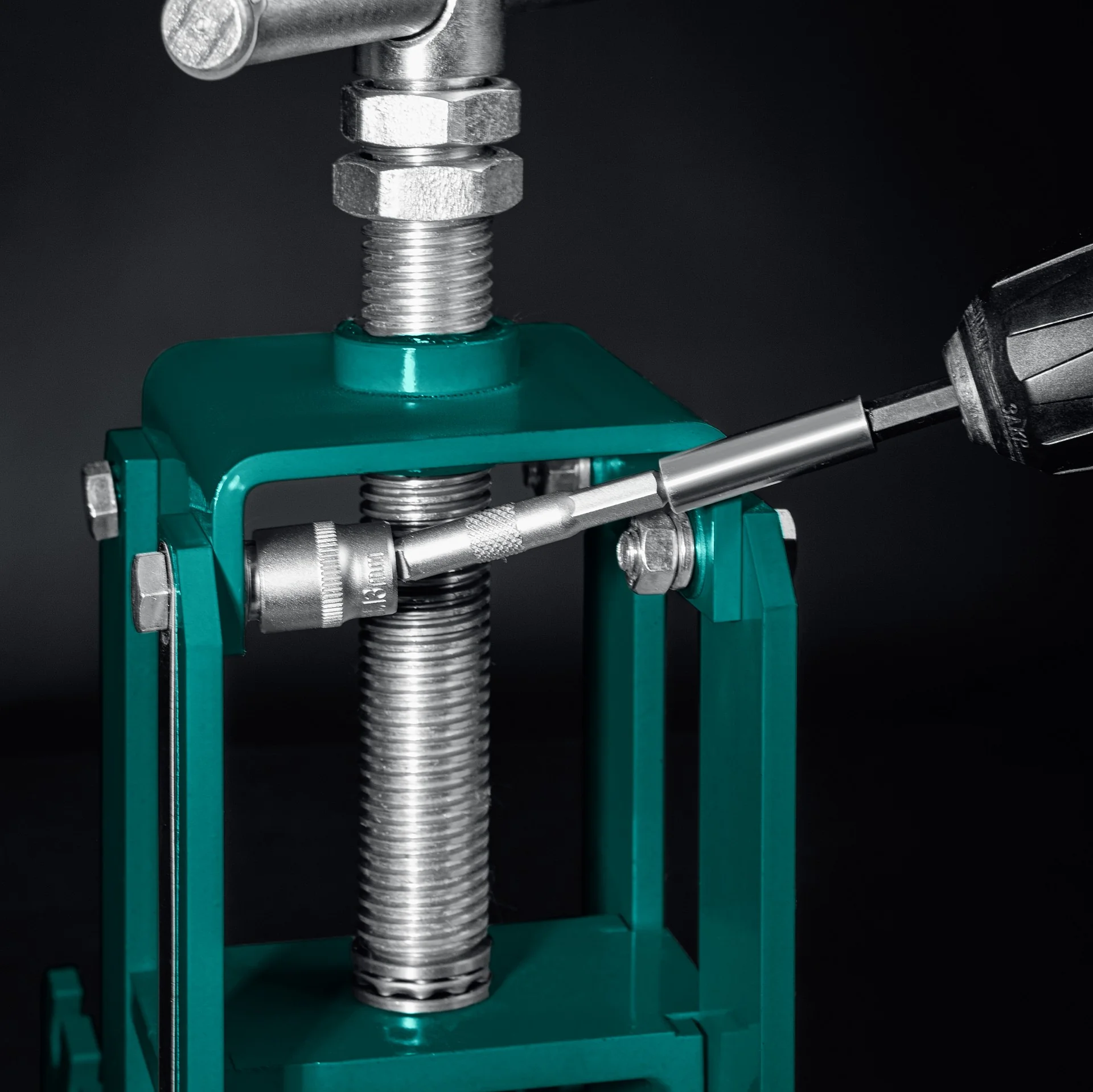 Универсальный набор инструмента KRAFTOOL X-Drive 35, 35 предм., 1/4″ (27974)