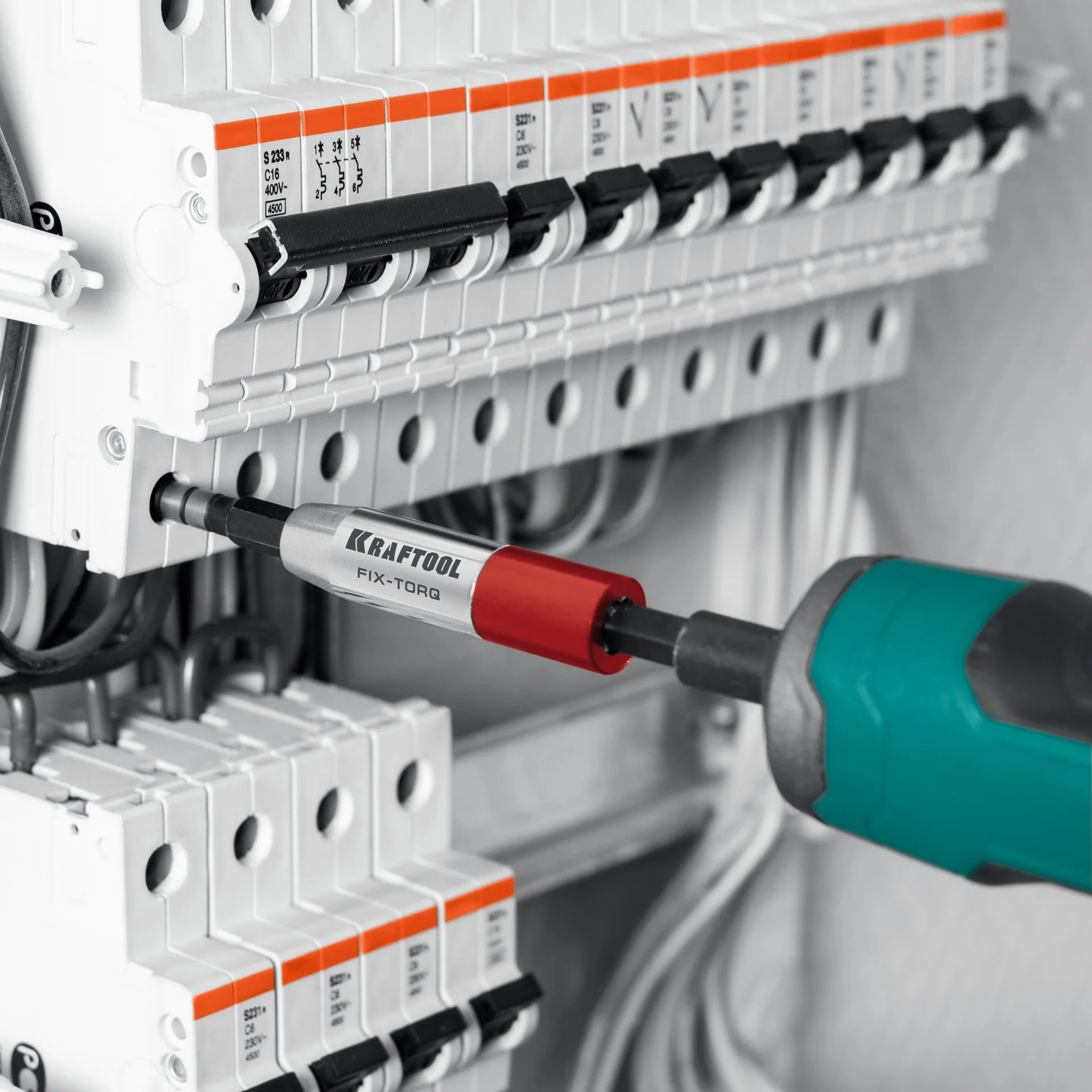 Динамометрический адаптер KRAFTOOL FIX-TORQ, 4.0 Нм, для бит (64035-4.0)