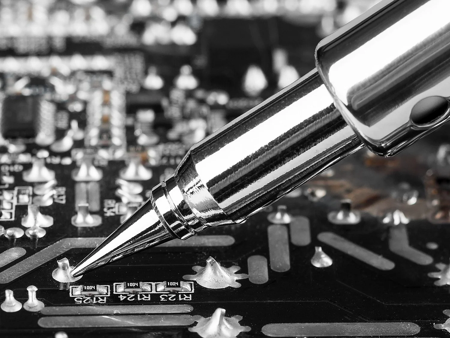 Паяльник газовый KRAFTOOL 120 K, 30 - 120 Вт, 1300°С, горелка, фен, пьезоподжиг, набор 10 в 1 (55503-H10)