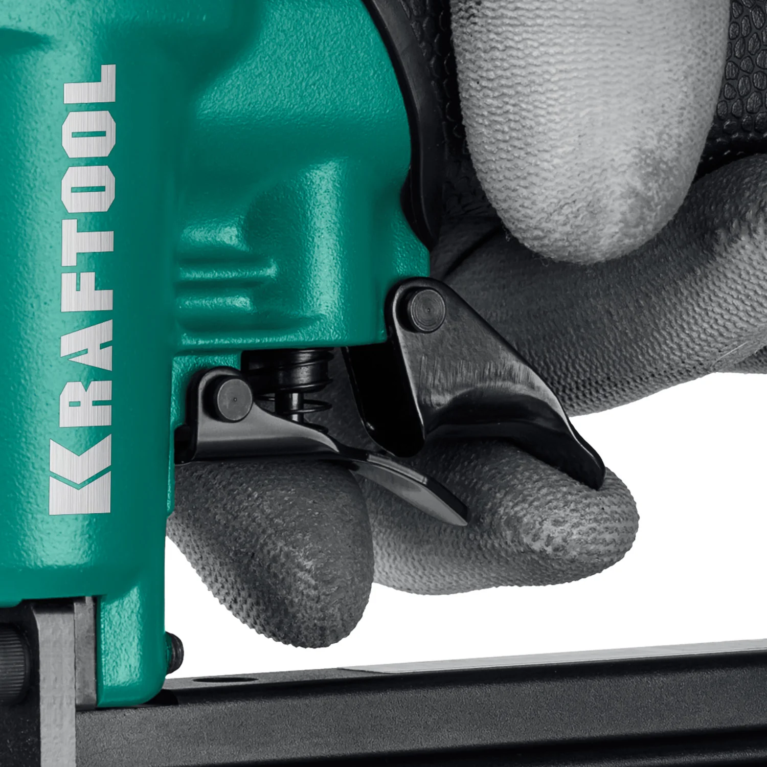 Пневматический нейлер KRAFTOOL 31963 P0.6/30 для шпилек 23Ga тип P0.6 (12-30 мм)