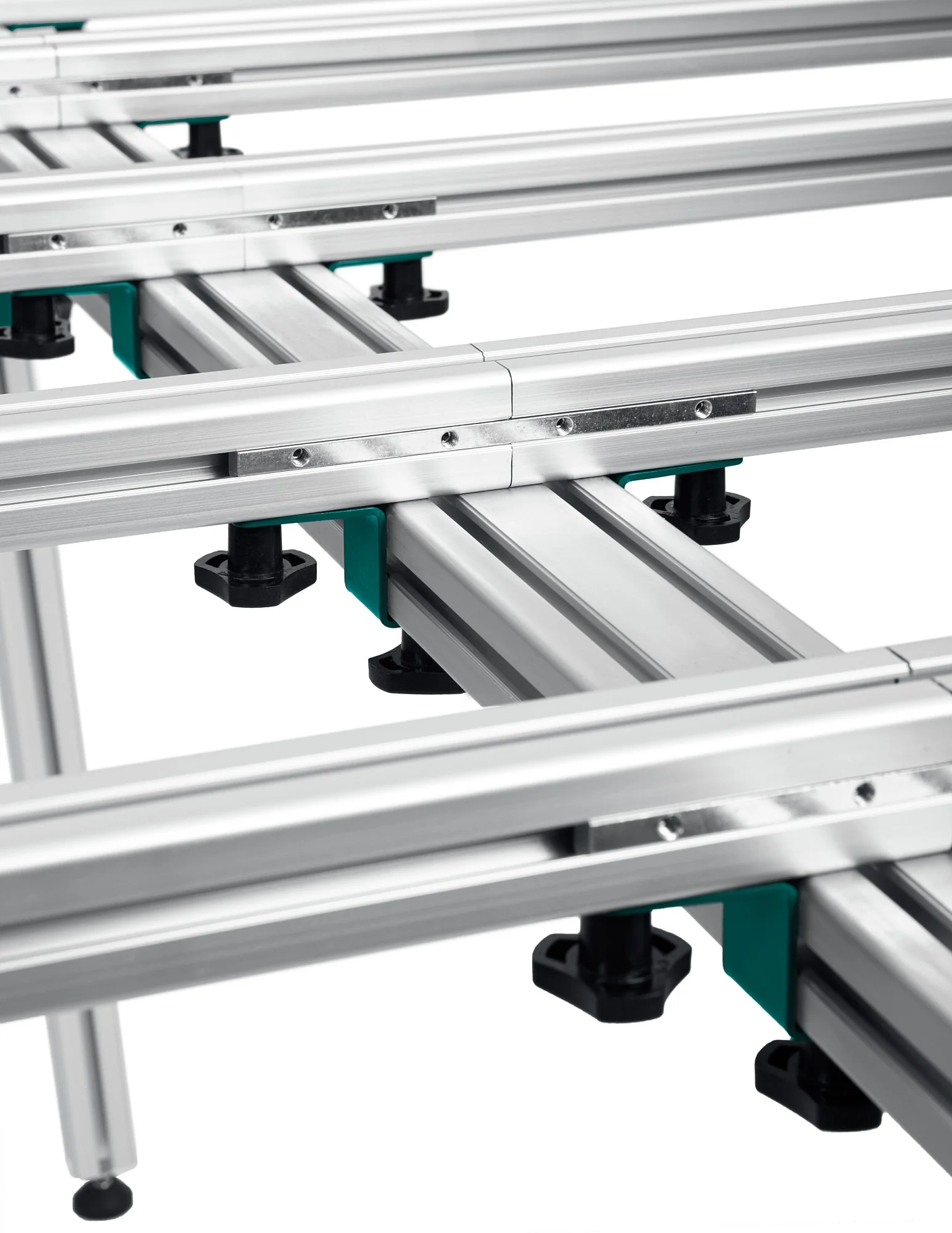 Стол для работ с крупноформатными листовыми материалами KRAFTOOL 360х150х70 см, макс 250 кг (33253-360)