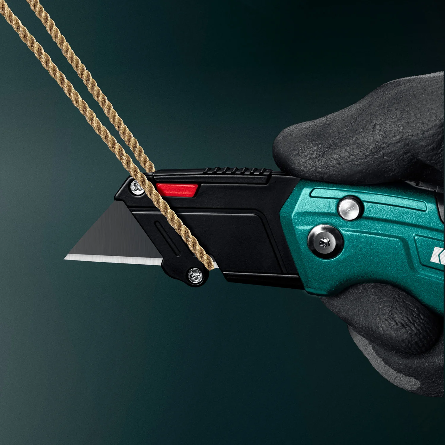 Нож складной компактный KRAFTOOL с трапециевидным лезвием, тип А24 (09242)