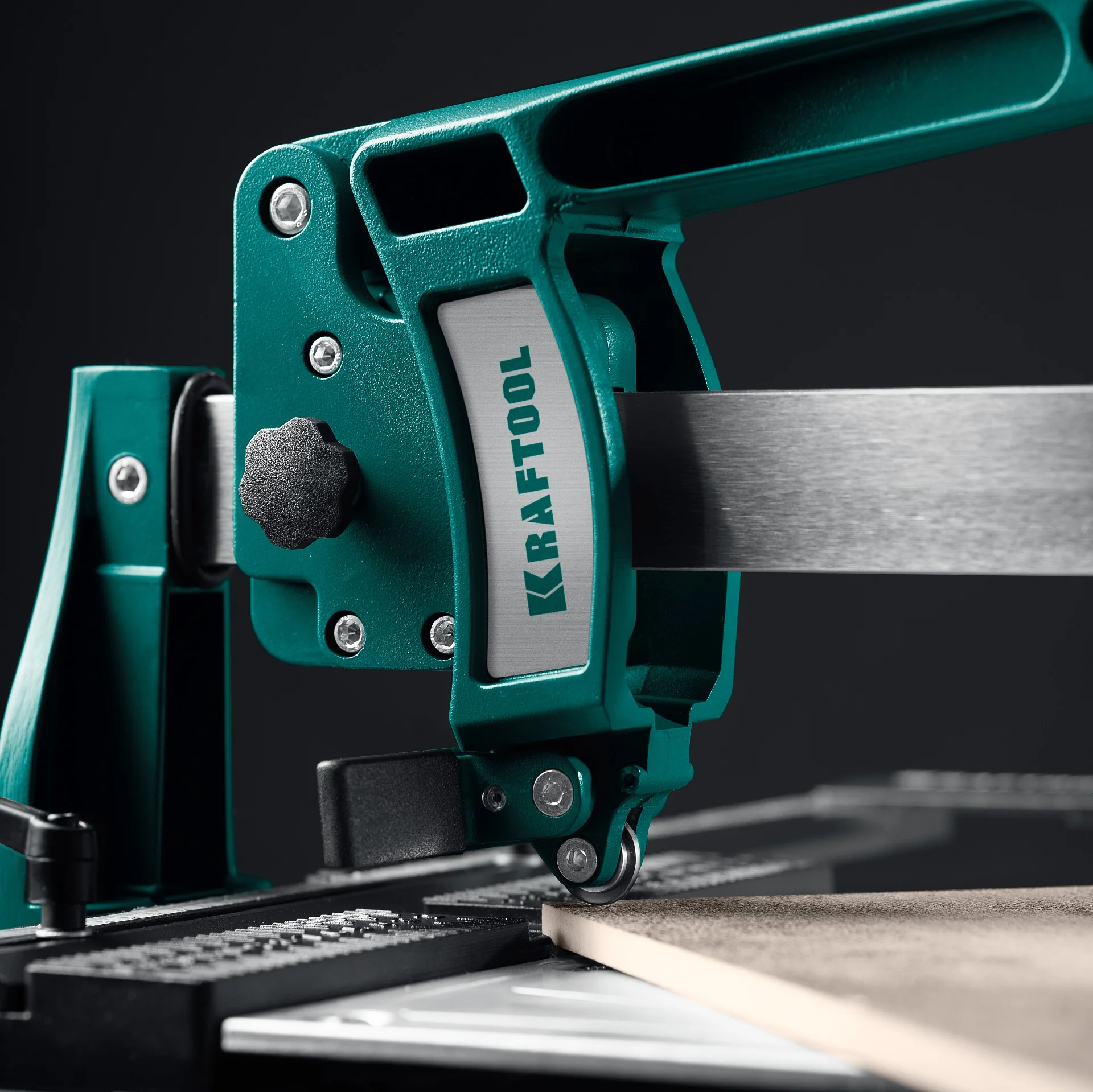 Плиткорез ручной профессиональный KRAFTOOL 1200 (33272-120)