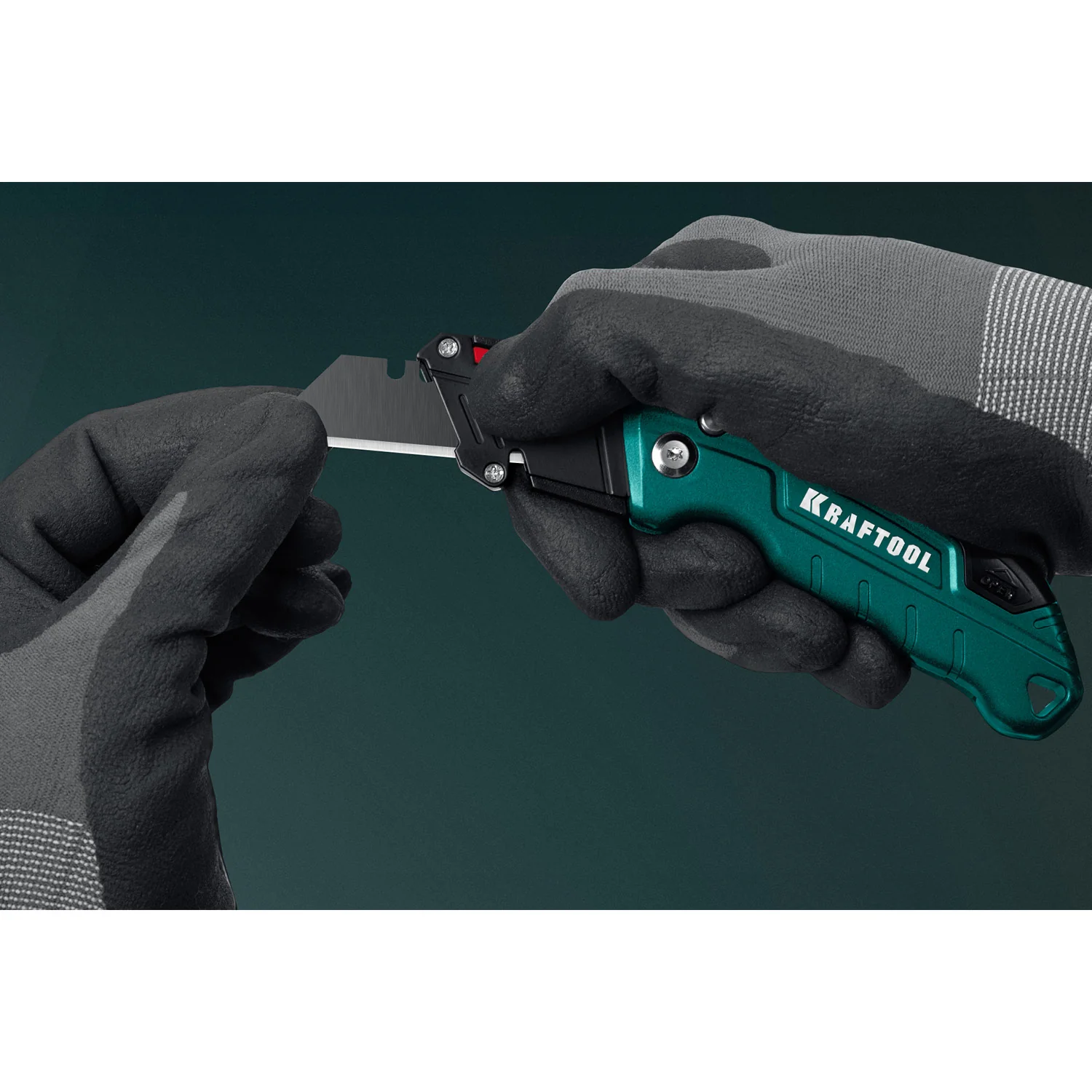 Нож складной компактный KRAFTOOL с трапециевидным лезвием, тип А24 (09242)