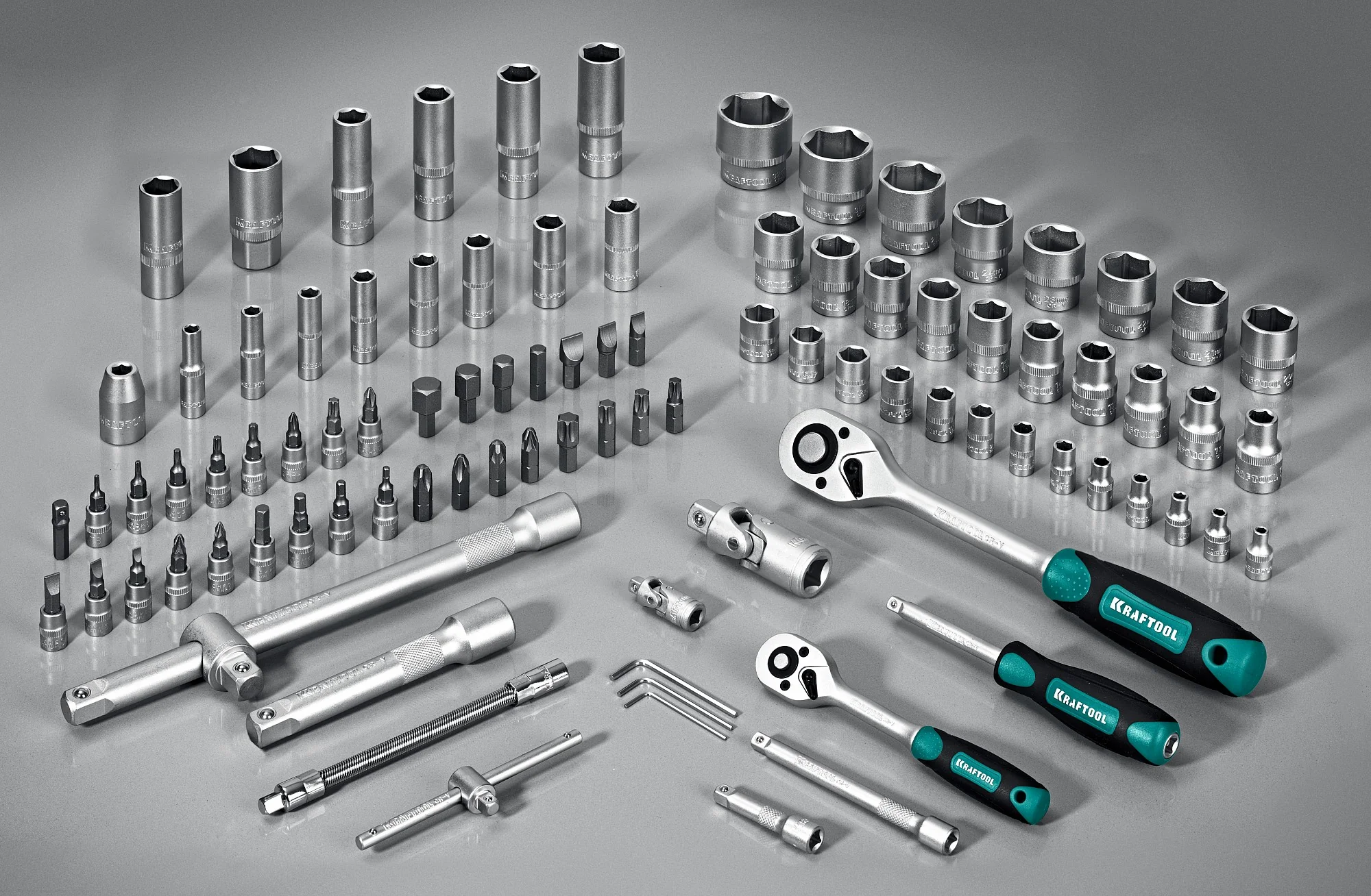 Универсальный набор инструмента KRAFTOOL X-Drive 94, 94 предм., (1/2″+1/4″) (27883-H95)